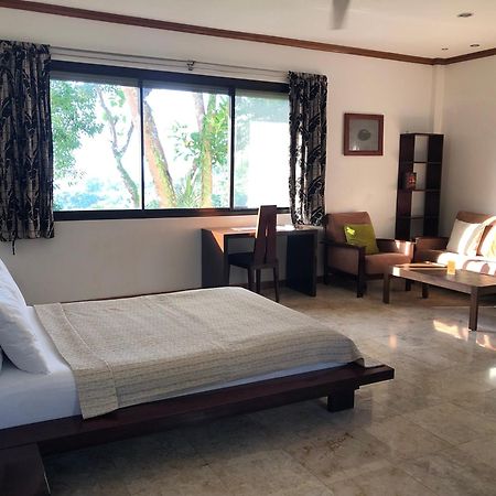 Argonauta Boracay Apartment Suites And Villas Boracay Island Екстериор снимка