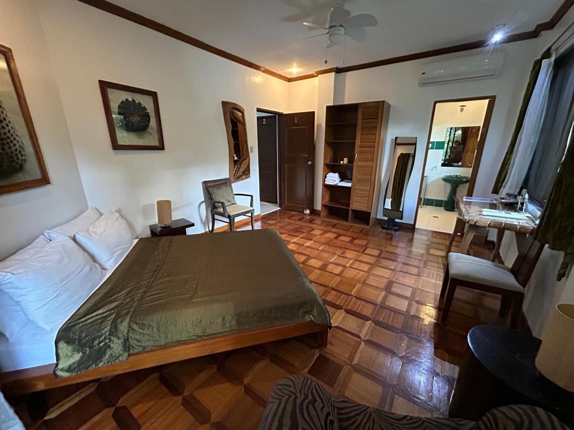 Argonauta Boracay Apartment Suites And Villas Boracay Island Екстериор снимка