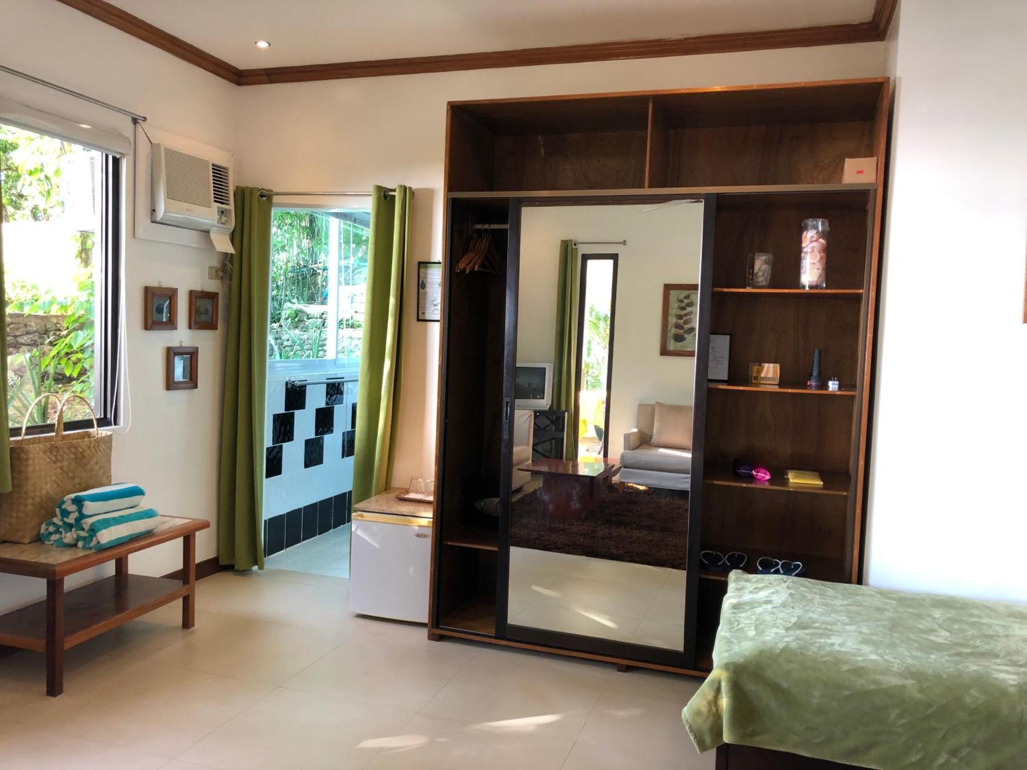 Argonauta Boracay Apartment Suites And Villas Boracay Island Екстериор снимка